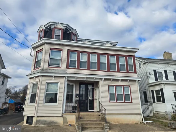 40 Union St, Morrisville, PA 19067