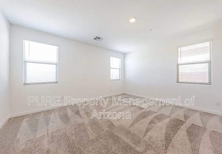 32002 N 125th Ln — Photo 12