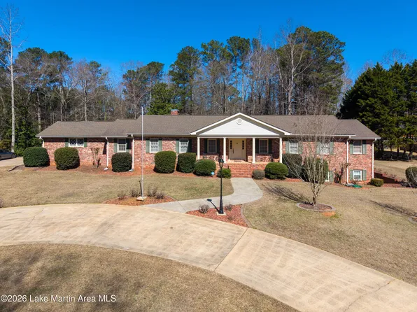 460 Auburn Dr, Alexander City, AL 35010