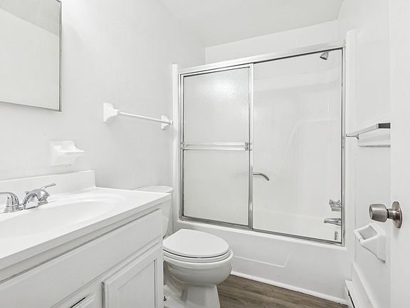 5th image of 1315 Little Bay Ave #102