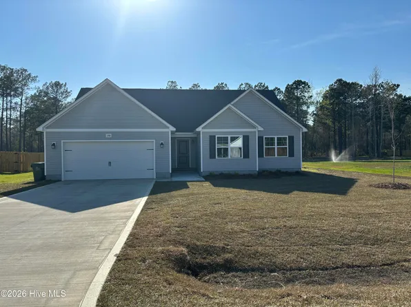 159 Tides End Drive, Holly Ridge, NC 28445