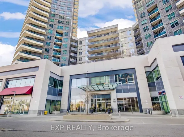 7161 Yonge St, Markham, ON