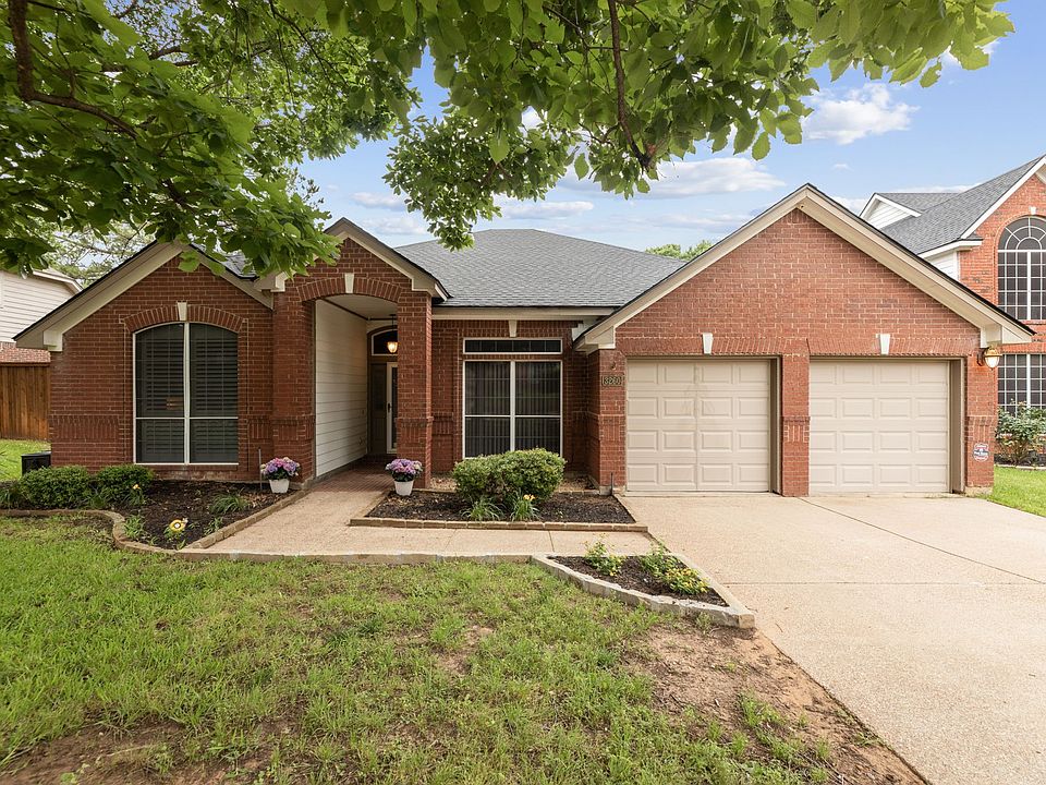 1st image of 3260 Shady Glen Dr