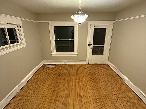 4th image of 2026 Quail St APT 1