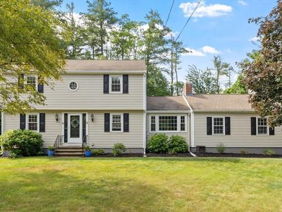 12 Crabapple Ln, Chelmsford, MA, 01824