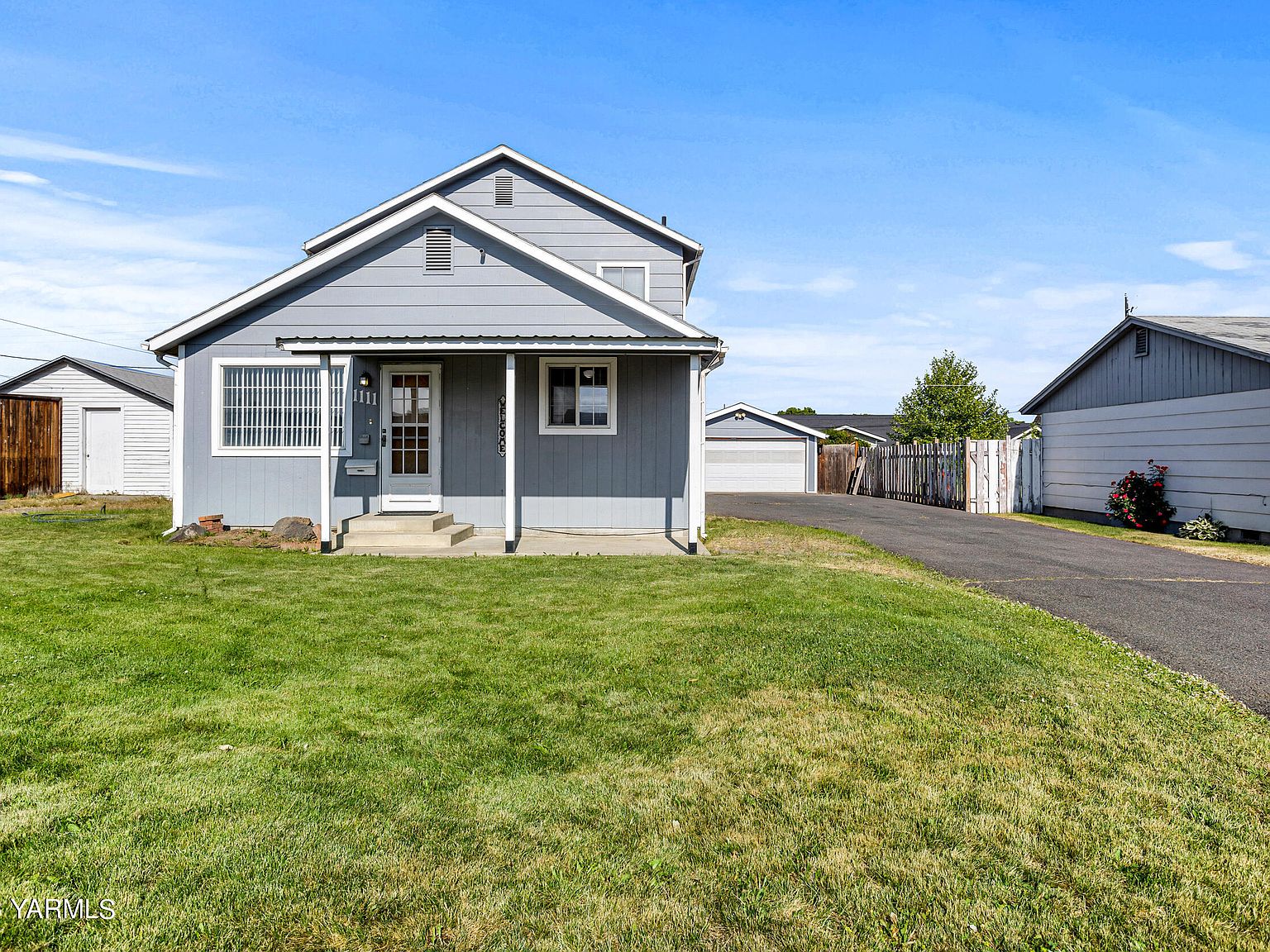 1111 Landon Ave, Yakima, WA 98902 Zillow