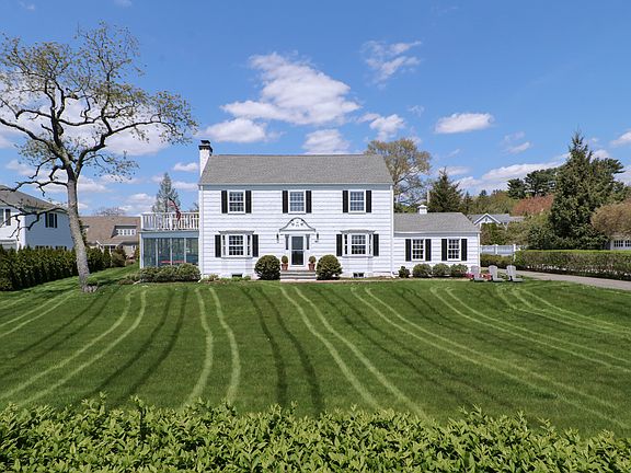 3rd image of 19 Grovers Ave