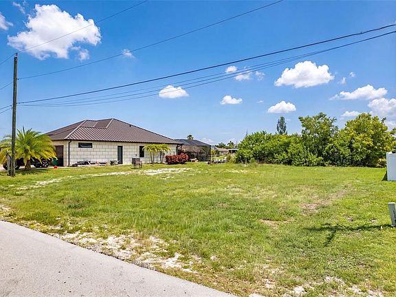 2nd image of 623 NE 7TH TERRACE LOT 25