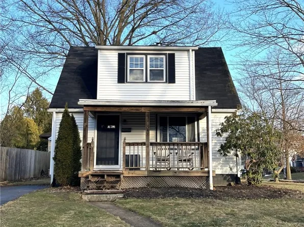 302 Madison Ave, Grove City, PA 16127