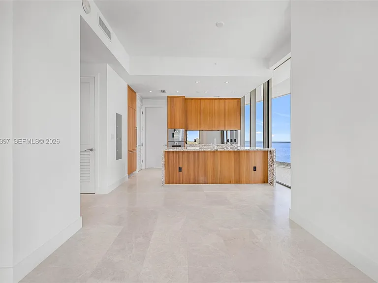 175 SE 25th Rd #1203 — Photo 11