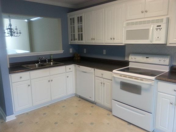 4th image of 221 Nicklaus Ct