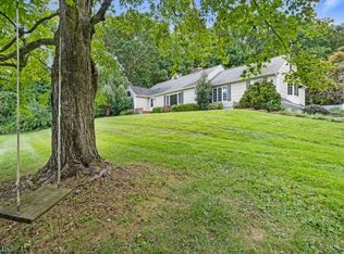 120 E Valley Brook Rd, Long Valley, NJ 07853