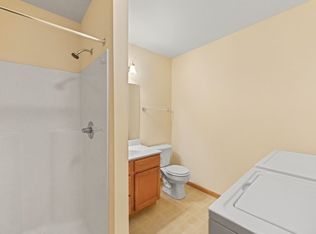 612 Meadow View Rd #612, Mount Horeb, WI 53572