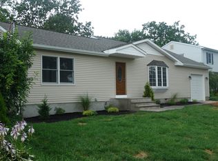 324 Delaware Dr, Brick, NJ 08723