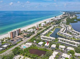 527 Sutton Pl, Longboat Key, FL 34228