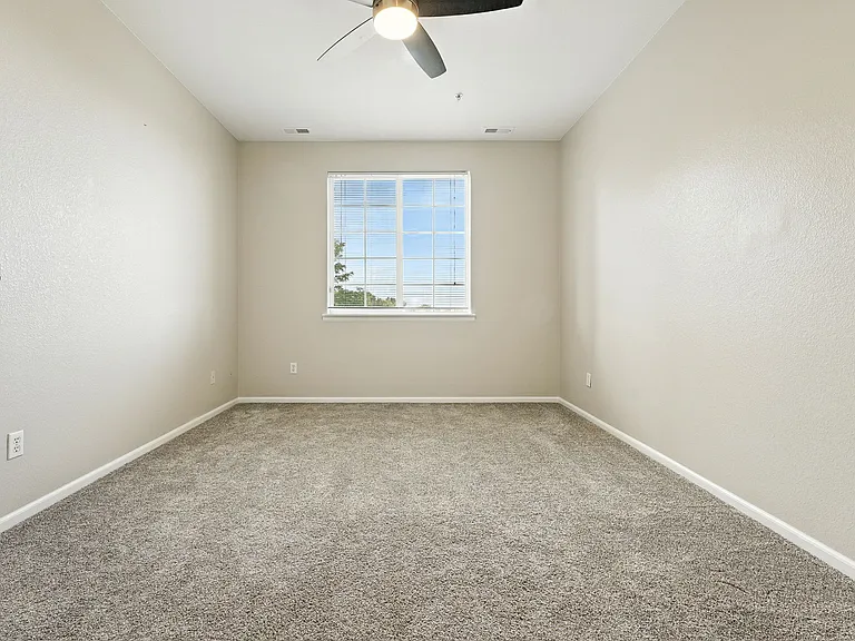 5255 Memphis St #312 — Photo 29