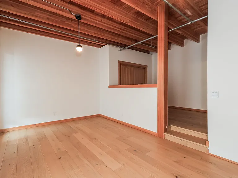 1515 N Rosa Parks Way — Photo 8