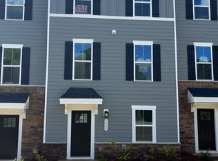 1933 Stallings Rd, Matthews, NC 28104