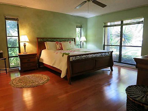 4th image of 4439 Winderlakes Dr