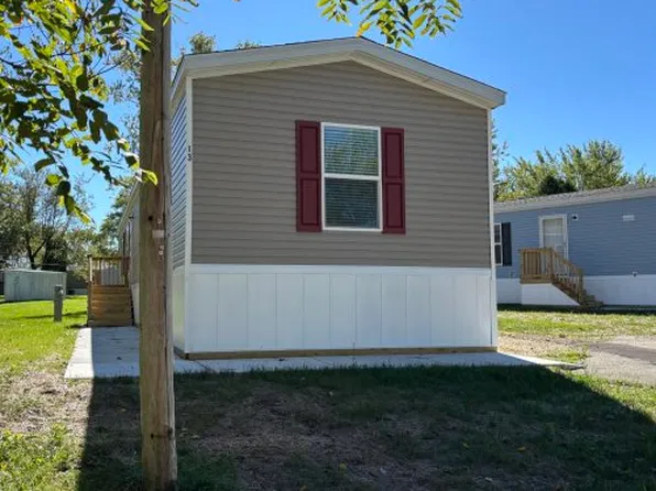 3052 N Gary St #13, New Castle, IN 47362