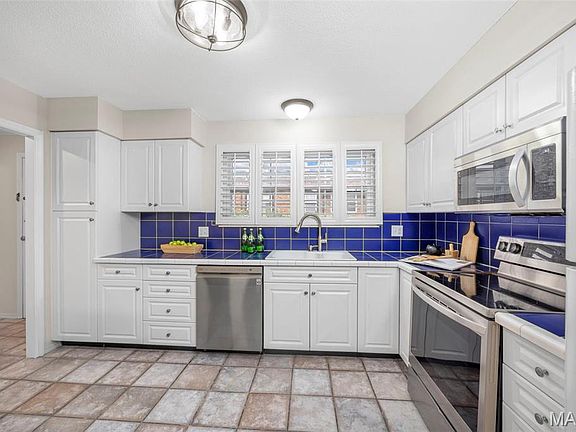 4th image of 11973 Villa Dorado Dr