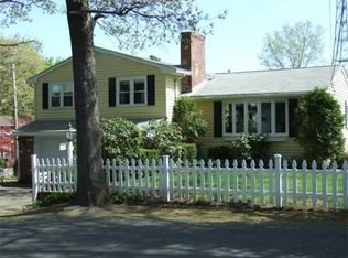 115 Vinedale Rd, Braintree, MA 02184