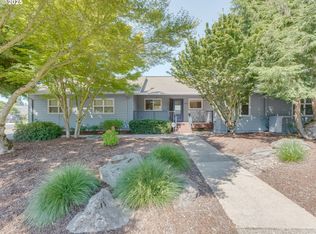 2125 NW Michelbook Ln, McMinnville, OR 97128