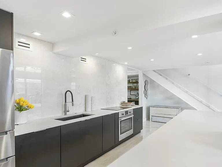 101 N Clematis St #503 — Photo 3