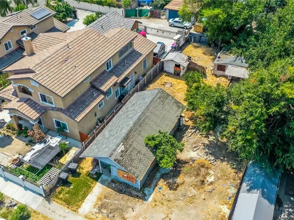 10761 Rose St, Stanton, CA 90680