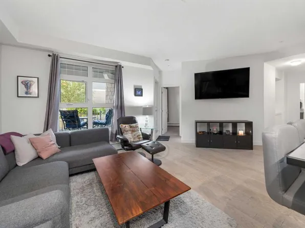 25 N Auburn Meadows Ave SE #34, Calgary, AB T3M 2L3