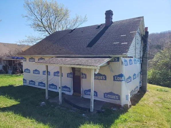 108 E Antioch Ave, Burnside, KY 42519