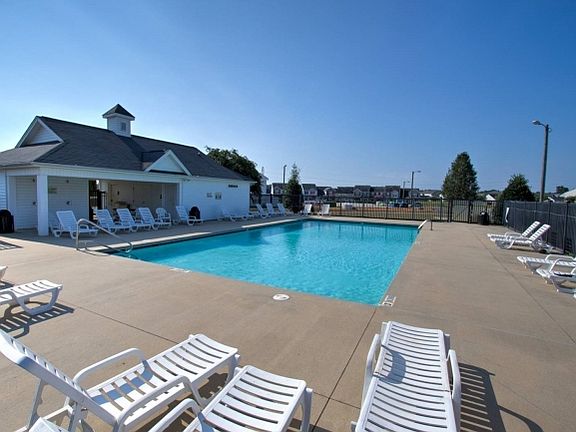 4th image of 7352 Garett Park Dr Lot 32