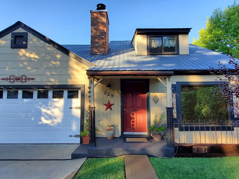 229 Kinder Ave Greenville 