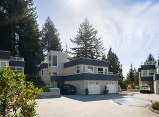 2425 Edgemont Blvd #11, North Vancouver, BC V7P 2L2