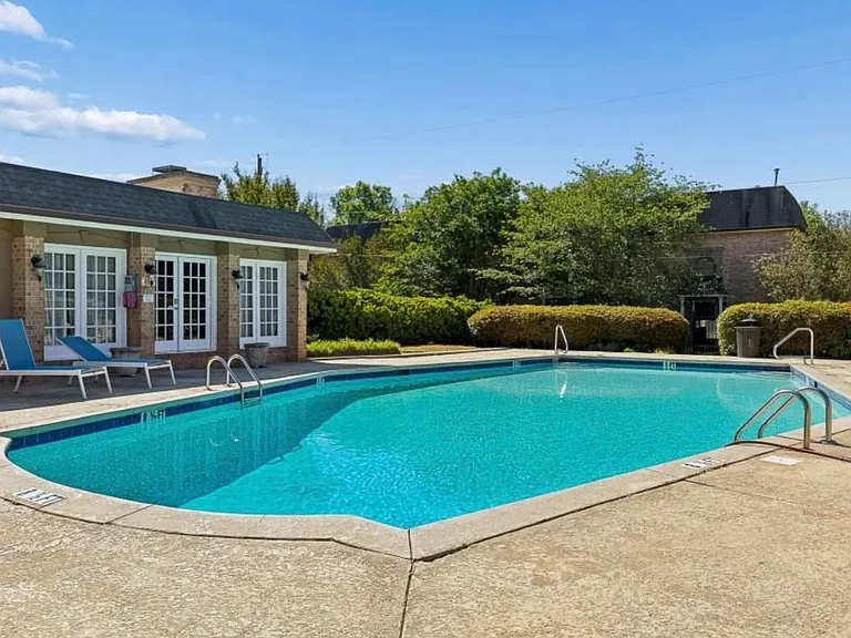 6980 Roswell Rd #I1 — Photo 17