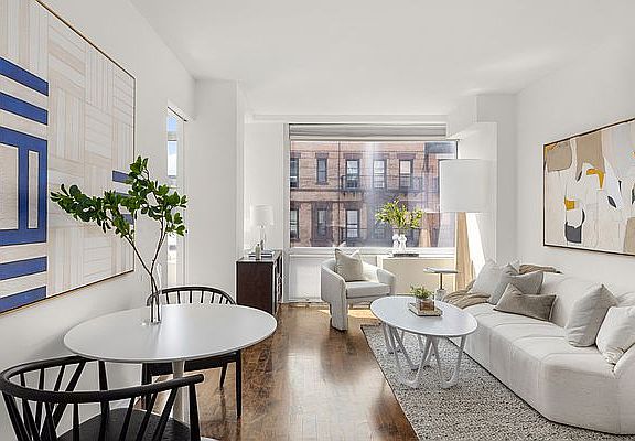 3rd image of 425 E 13th St APT 6J