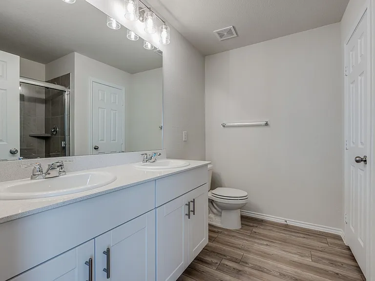 877 Table Rock St — Photo 13