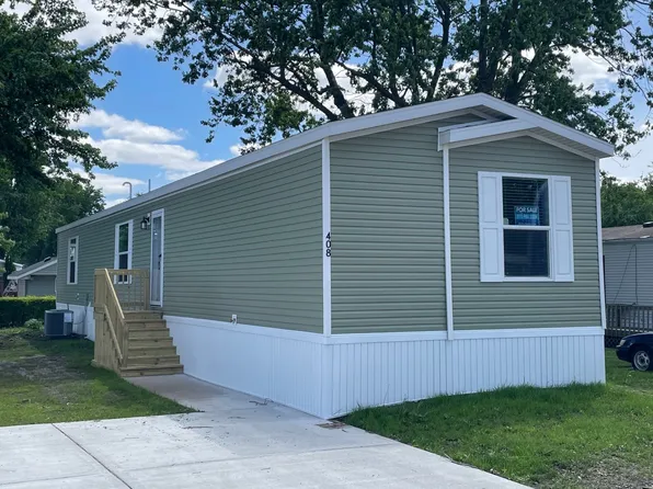 408 Sunrise Park #408, Pella, IA 50219