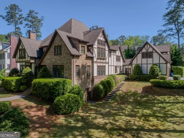 4341 Skyland Dr, Atlanta, GA 30342