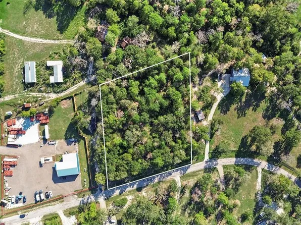 15 Oak Bend Drive, Huntsville, TX 77320