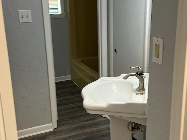 215 Fagan Ln — Photo 17