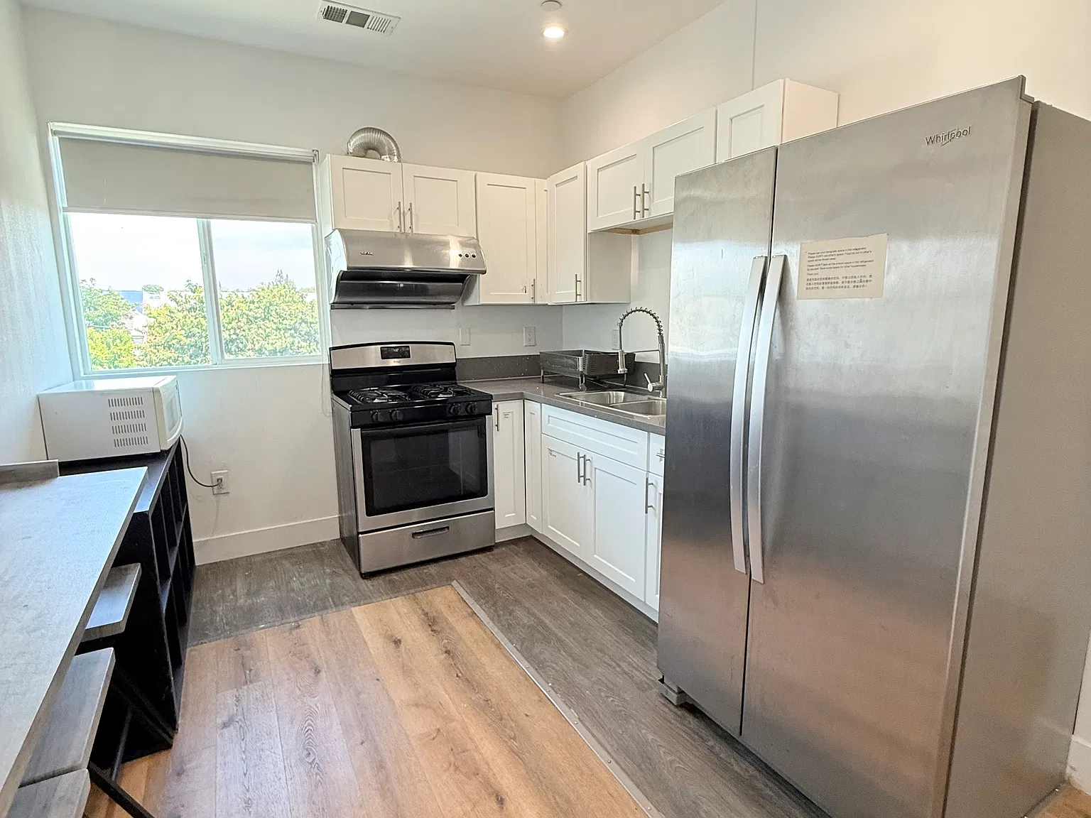 2 bed, $2,900 — Photo 2