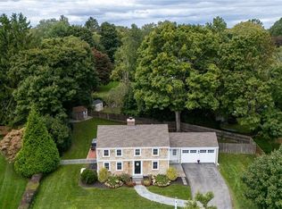 35 Anchorage Way, Barrington, RI 02806