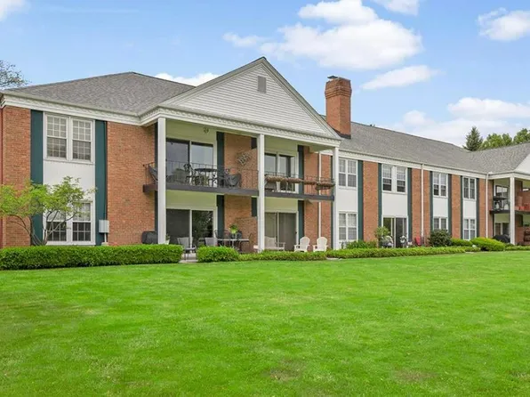 2311 Wealthy St SE #A-2, Grand Rapids, MI 49506