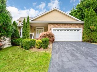 37 Rabbit Ridge Dr, Weaverville, NC 28787