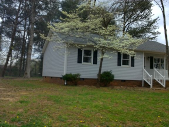 2nd image of 2446 Michelle Dr