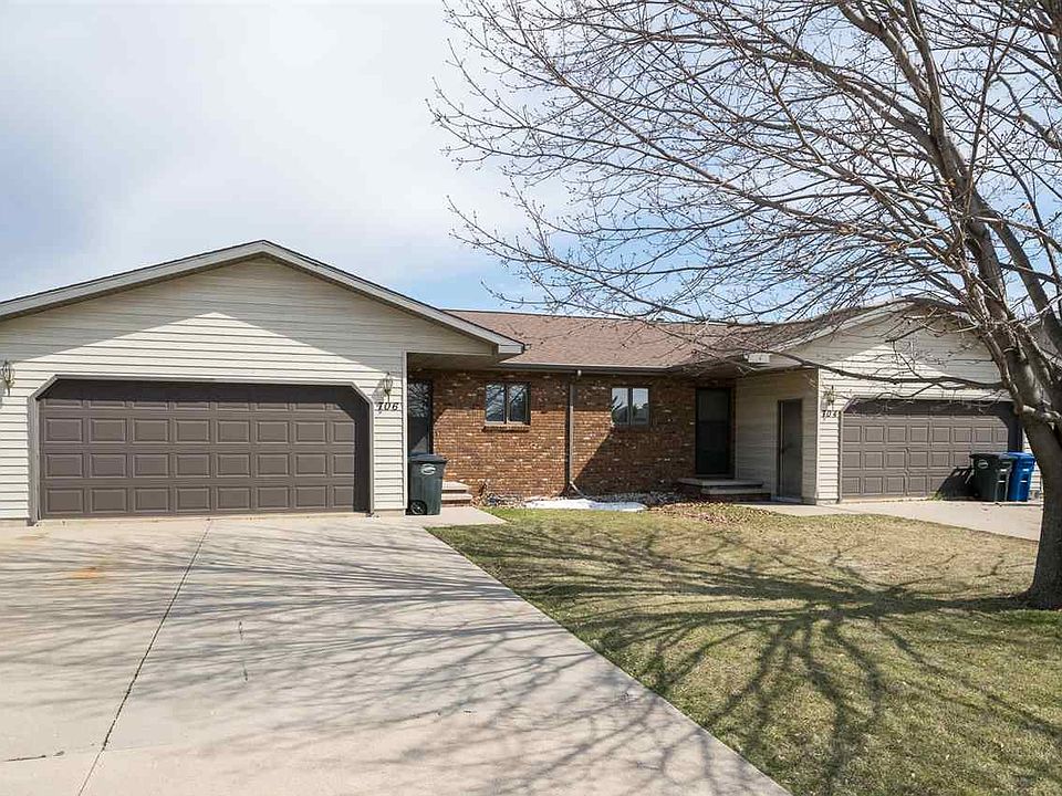 1st image of 704 Trailsway Ln