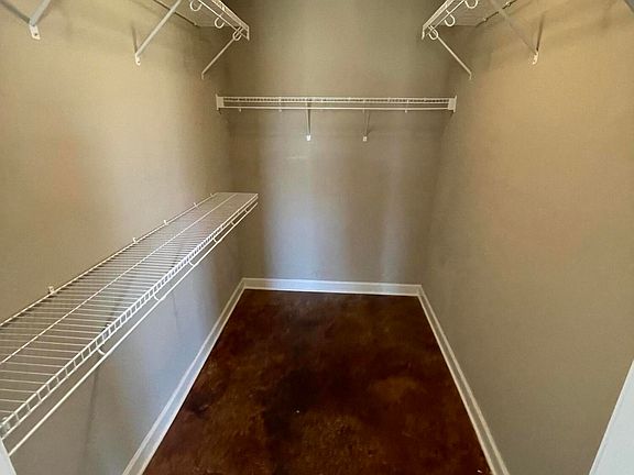 3rd image of 8831 Smith Ranch Dr