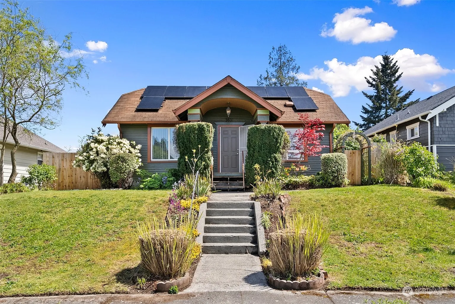 3531 S M Street photo 1