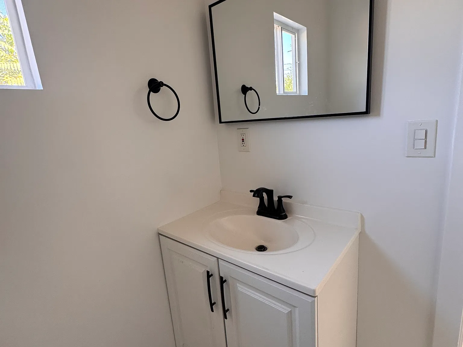 1 bed, 600 sqft, $2,200 — Photo 4